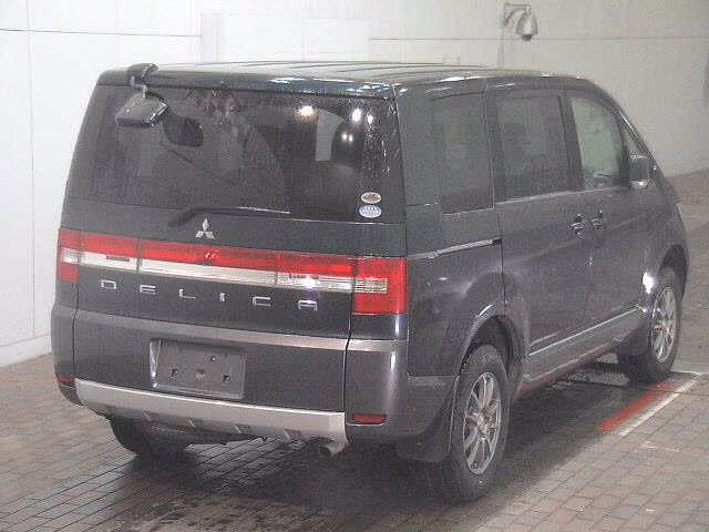 MITSUBISHI DELICA D:5