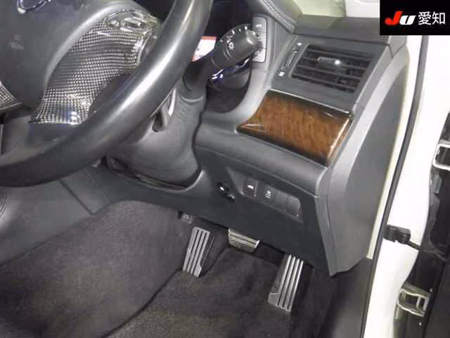 NISSAN FUGA