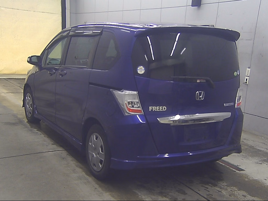 HONDA FREED