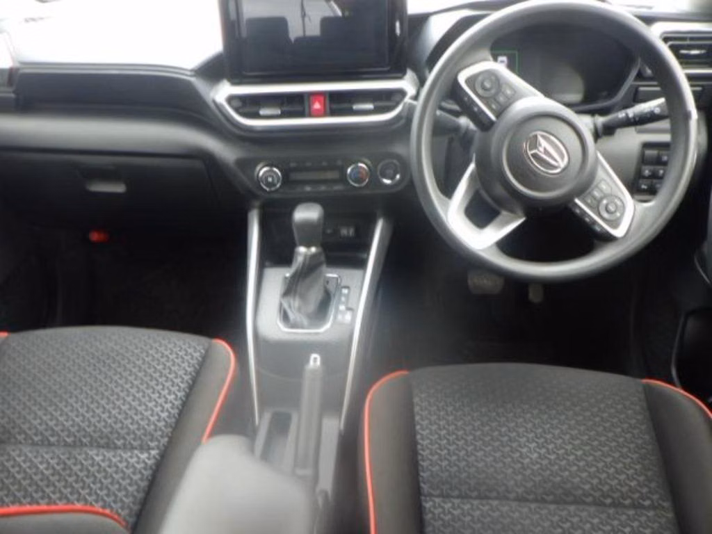 DAIHATSU ROCKY