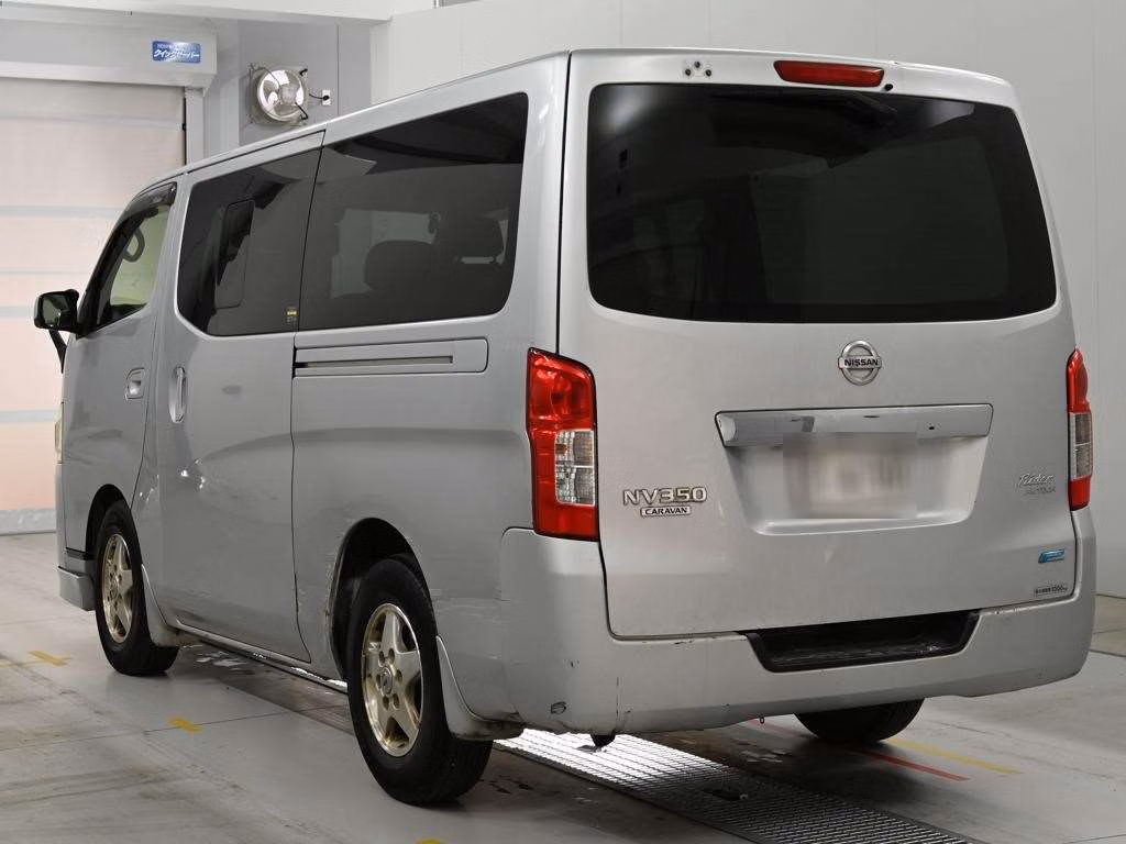 NISSAN NV350 CARAVAN