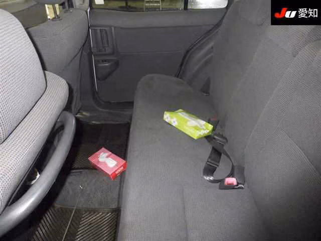 TOYOTA RAUM