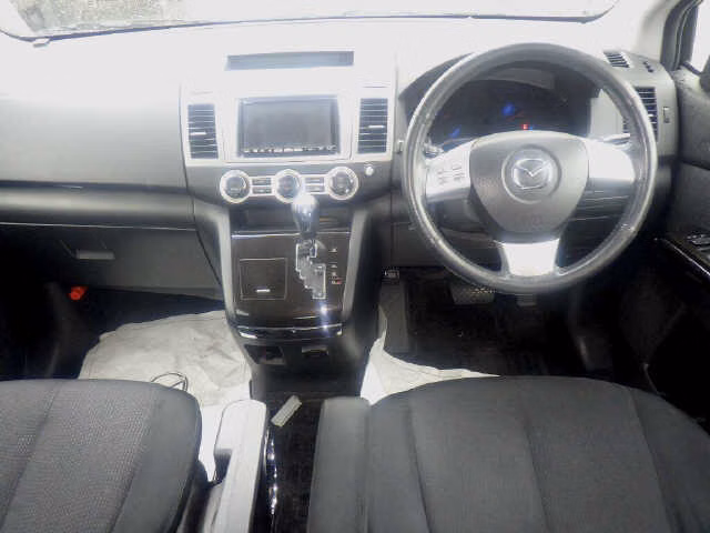 MAZDA MPV