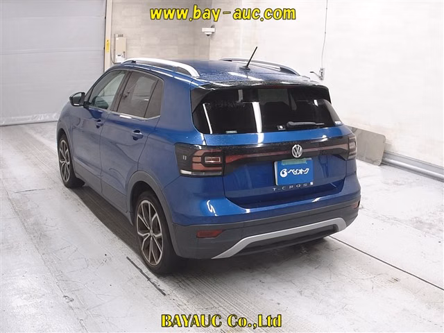 VOLKSWAGEN T-CROSS