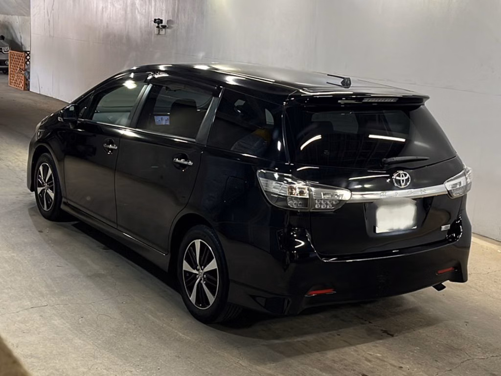 TOYOTA WISH