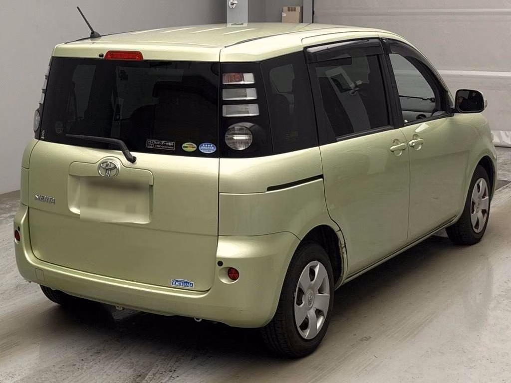 TOYOTA SIENTA