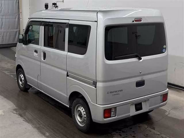 MITSUBISHI MINICAB