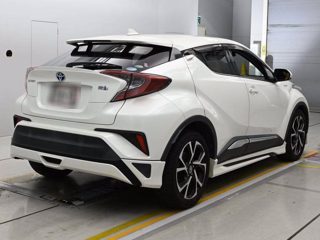 TOYOTA C-HR