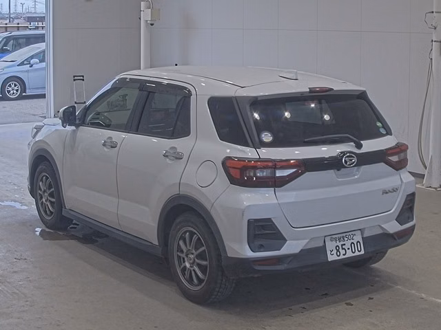 DAIHATSU ROCKY