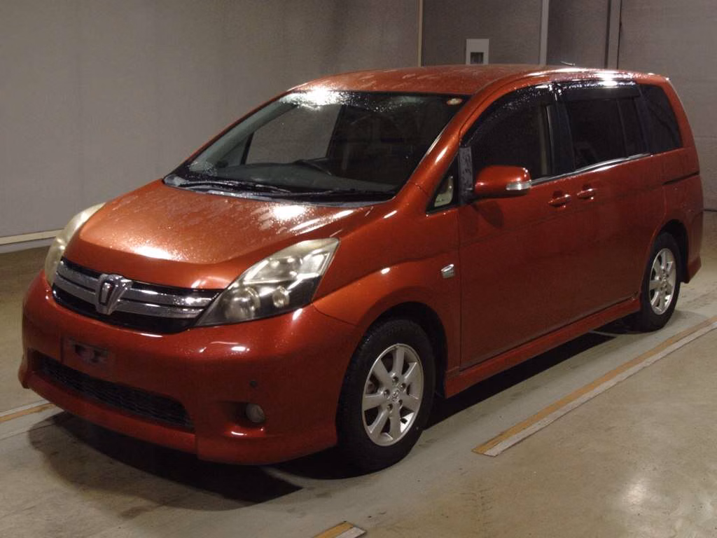 TOYOTA ISIS