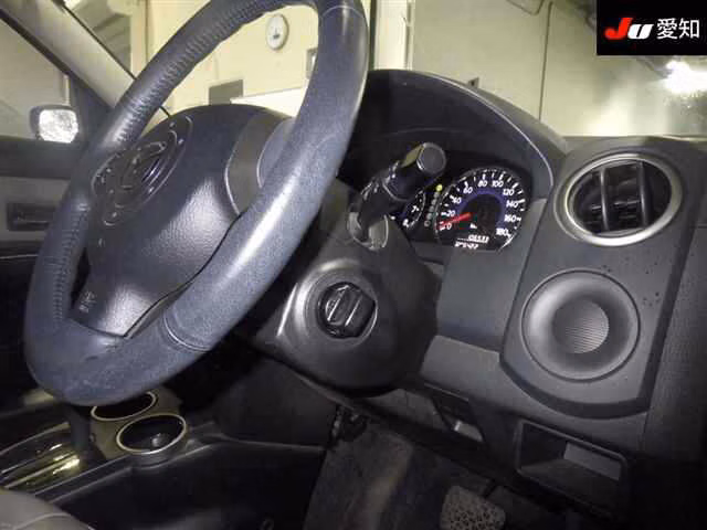 MAZDA VERISA