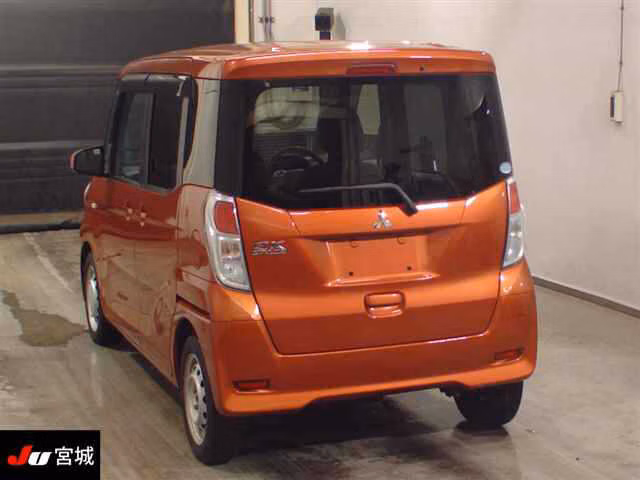MITSUBISHI EK SPACE