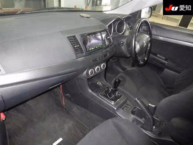 MITSUBISHI GALANT FORTIS