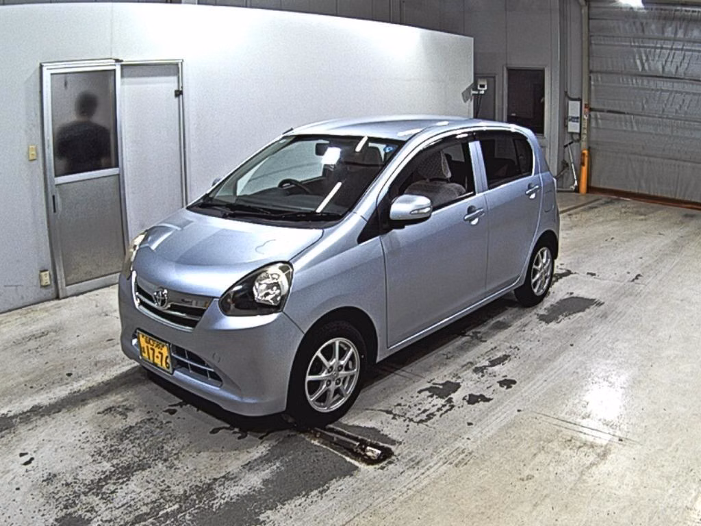 TOYOTA PIXIS EPOCH
