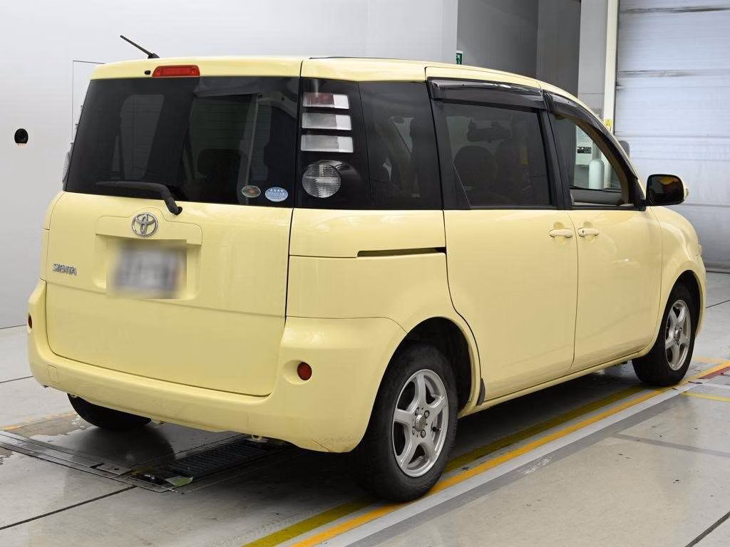 TOYOTA SIENTA