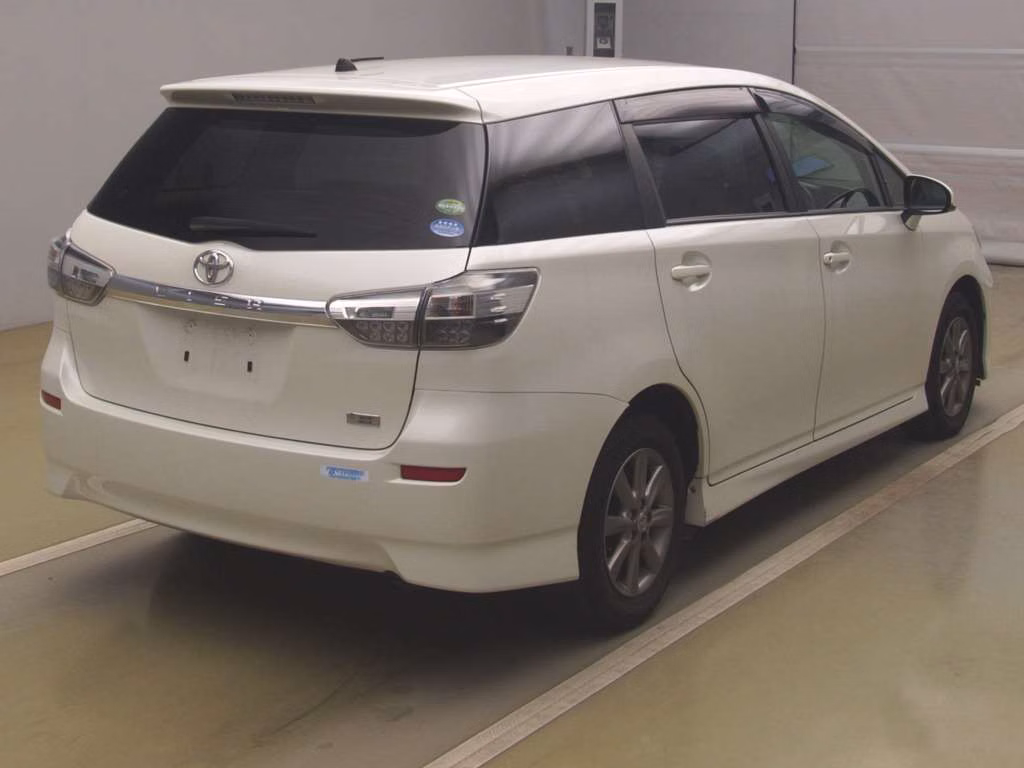 TOYOTA WISH