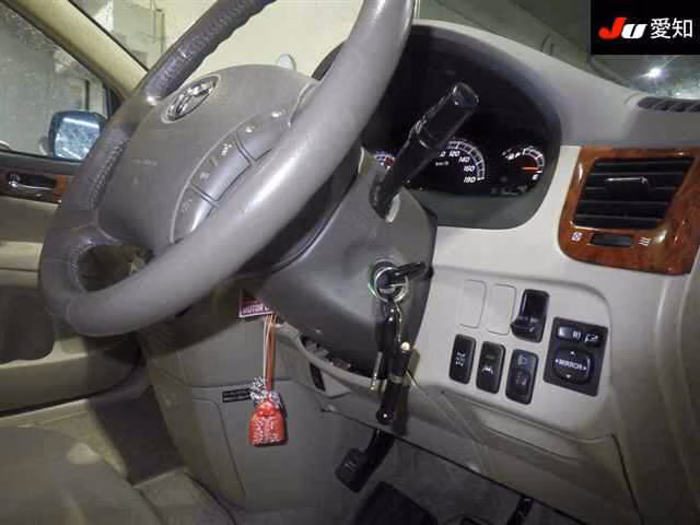 TOYOTA IPSUM