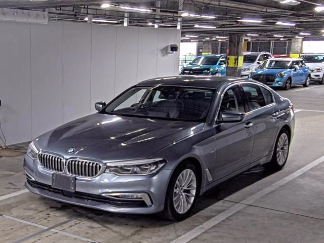 BMW 5-SERIES