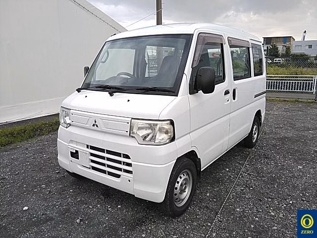 MITSUBISHI MINICAB