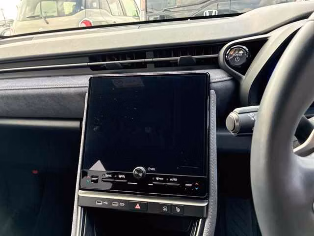 LEXUS LBX