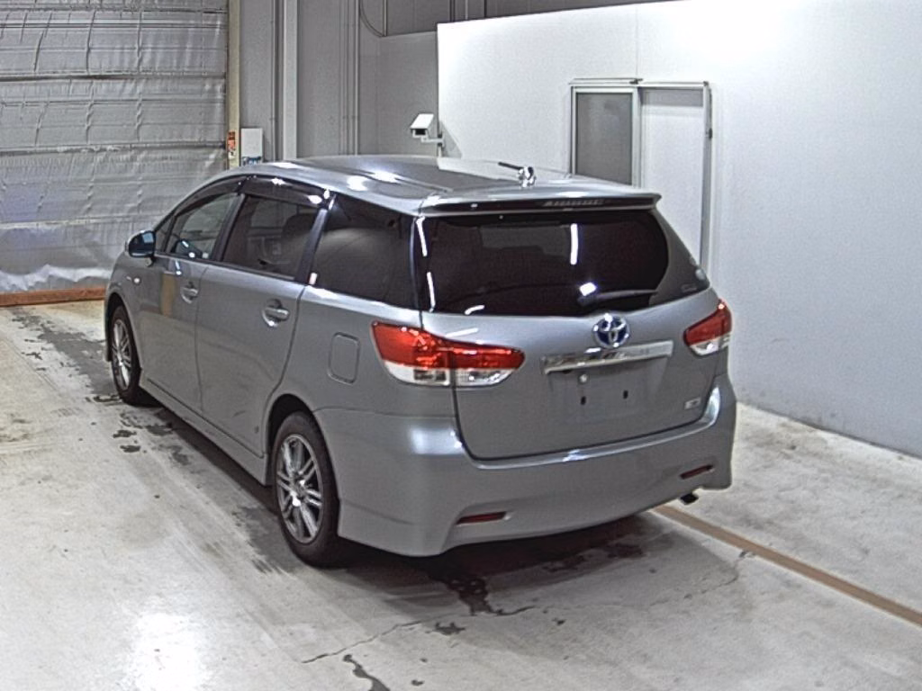 TOYOTA WISH