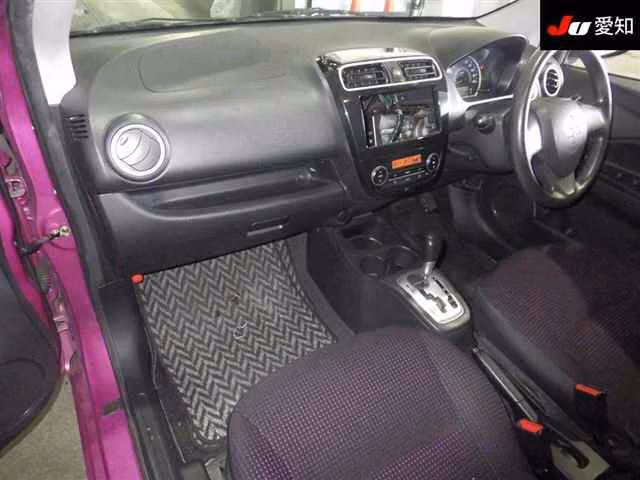 MITSUBISHI MIRAGE