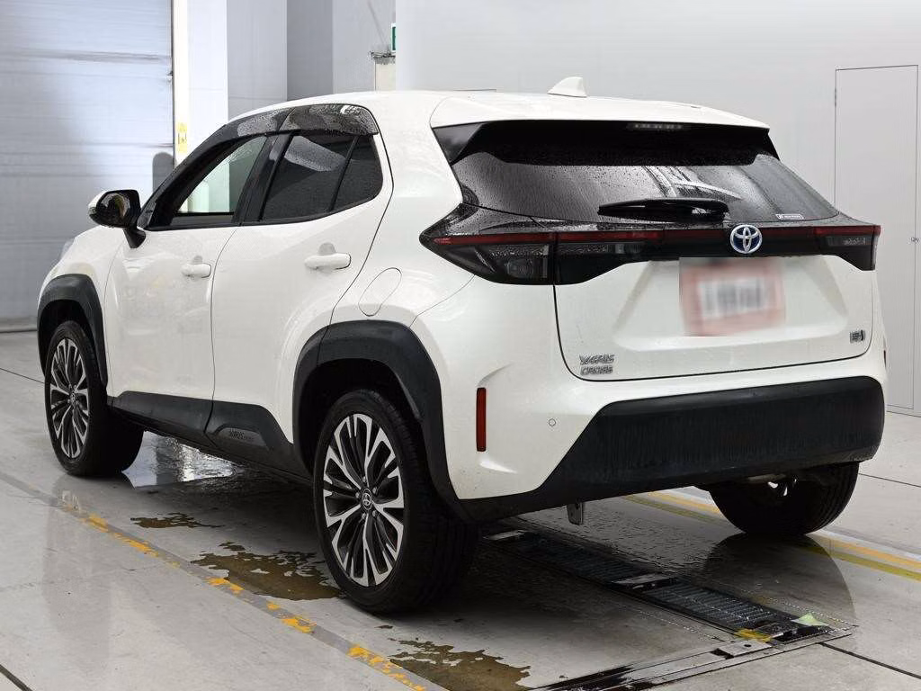 TOYOTA YARIS CROSS