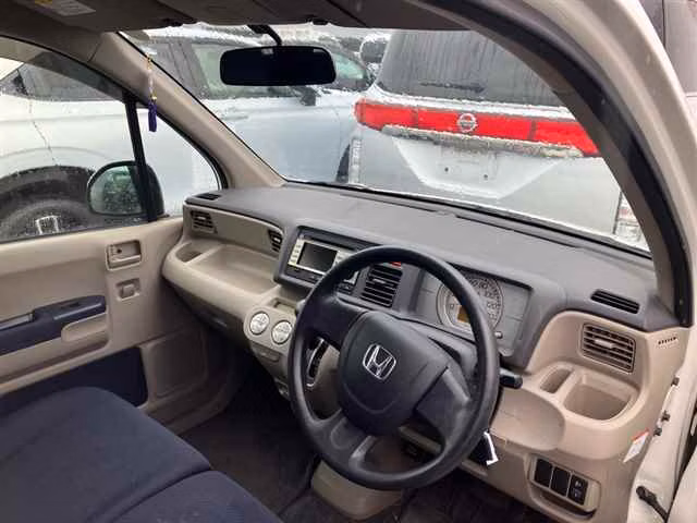 HONDA LIFE
