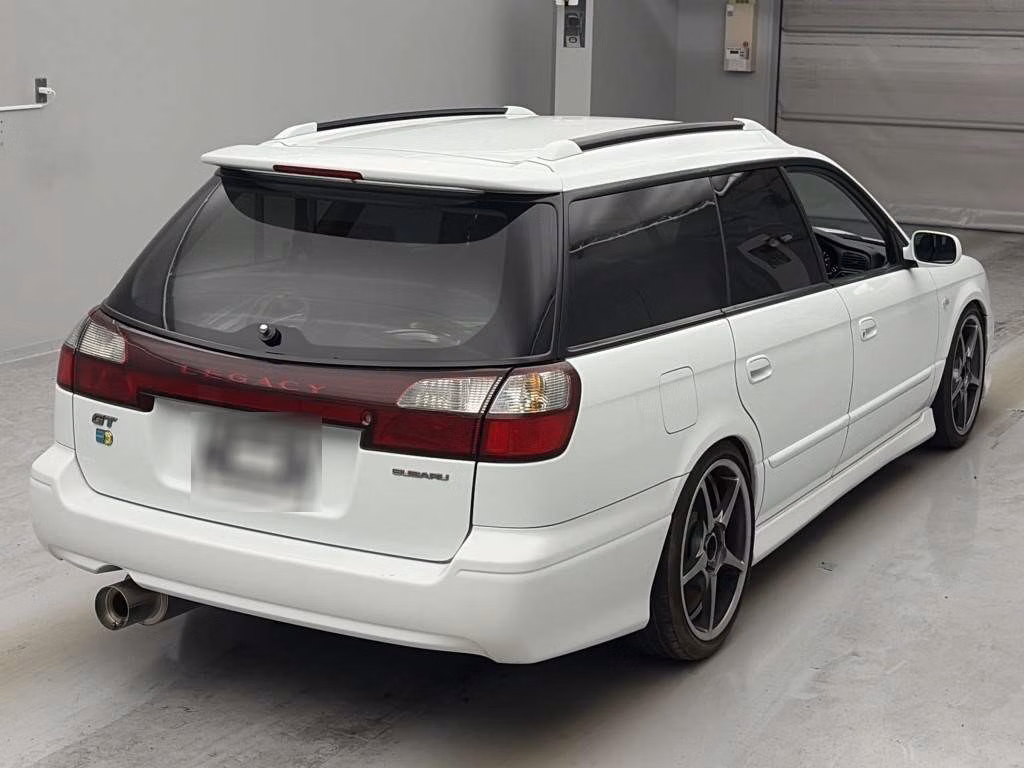 SUBARU LEGACY