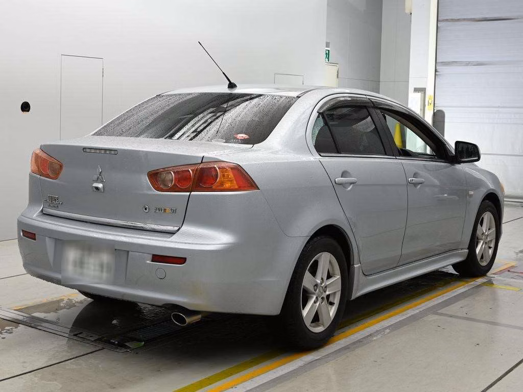 MITSUBISHI GALANT FORTIS