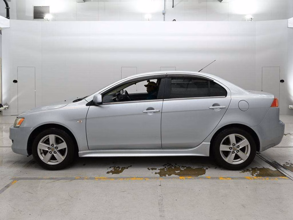 MITSUBISHI GALANT FORTIS