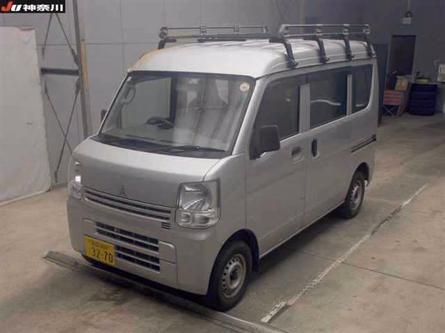 MITSUBISHI MINICAB