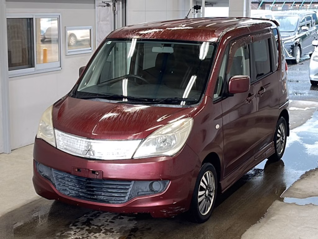 MITSUBISHI DELICA D:2
