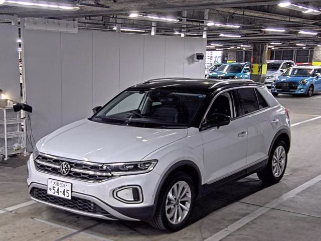VOLKSWAGEN T-ROC