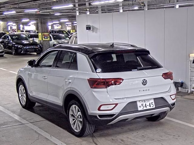 VOLKSWAGEN T-ROC