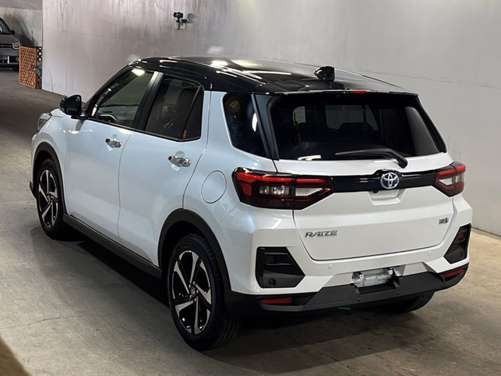 TOYOTA RAIZE