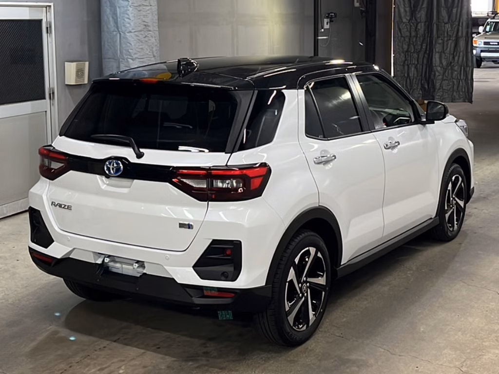 TOYOTA RAIZE