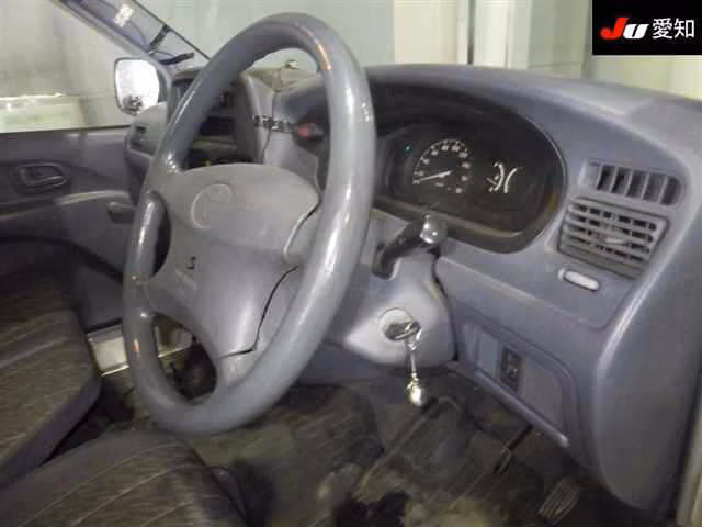 TOYOTA LITE ACE
