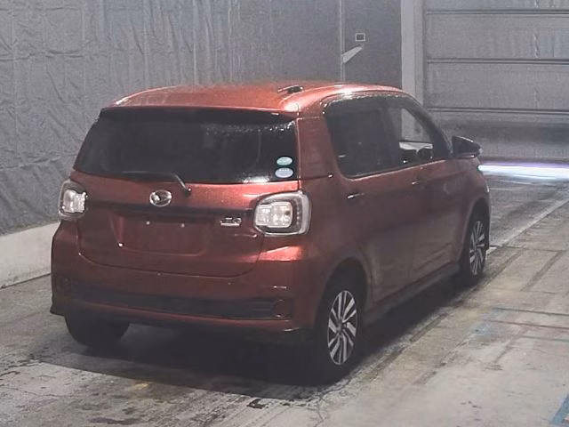 DAIHATSU BOON