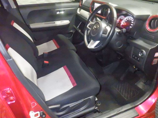 DAIHATSU BOON