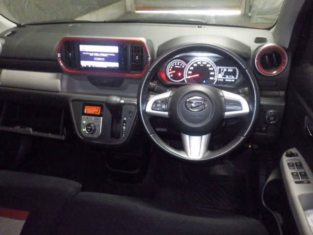 DAIHATSU BOON