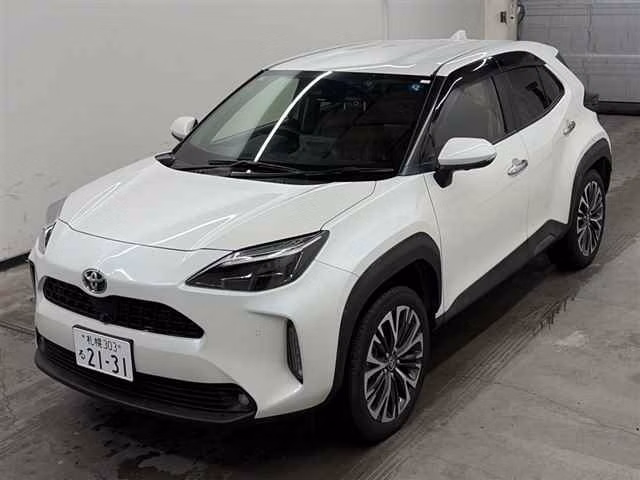 TOYOTA YARIS CROSS