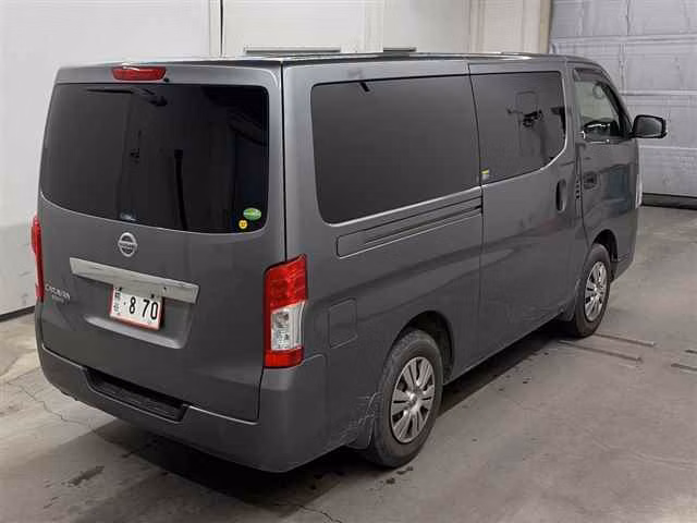 NISSAN NV350 CARAVAN
