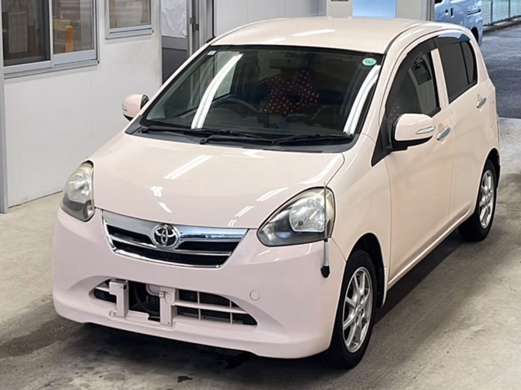 TOYOTA PIXIS EPOCH