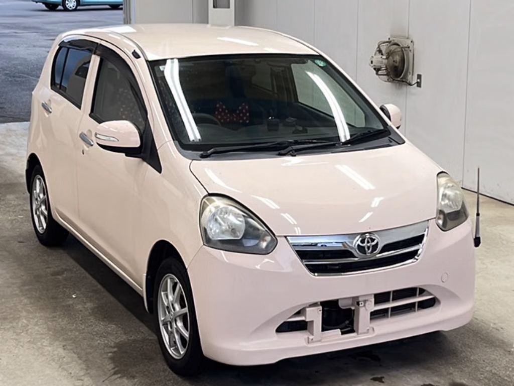 TOYOTA PIXIS EPOCH
