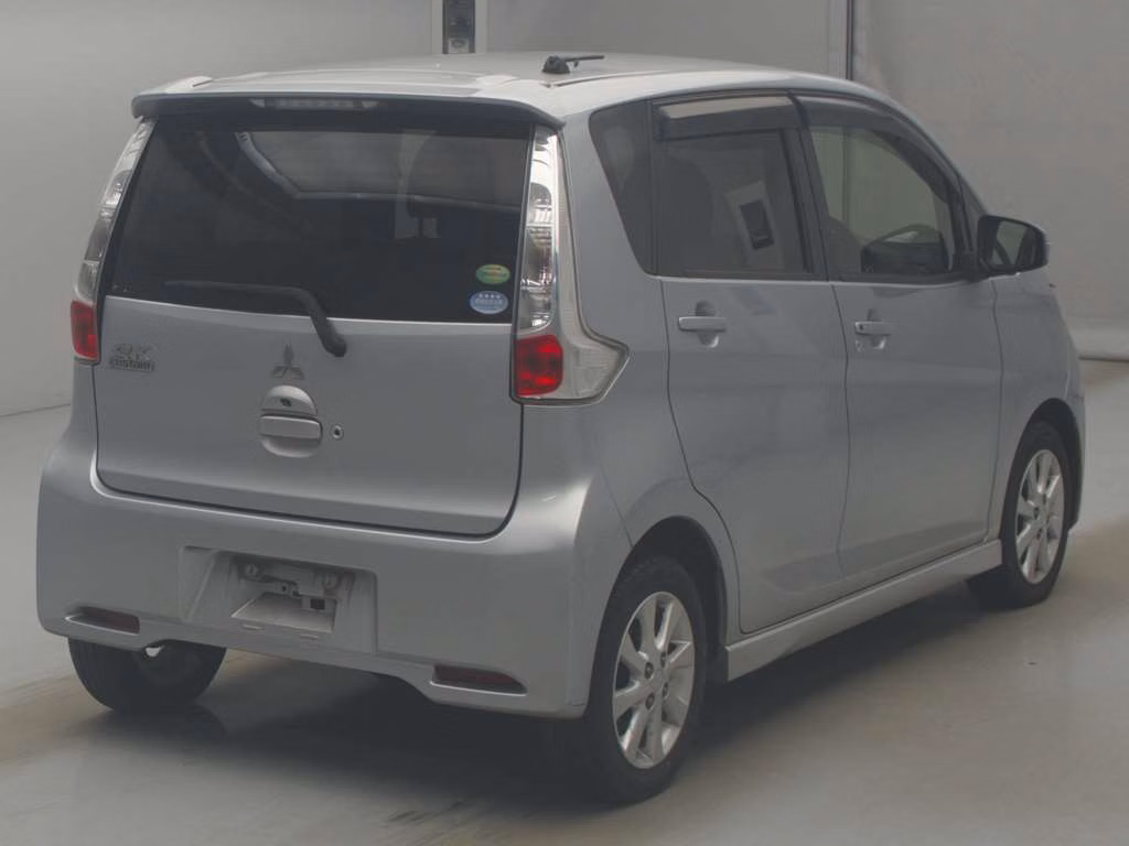 MITSUBISHI EK CUSTOM