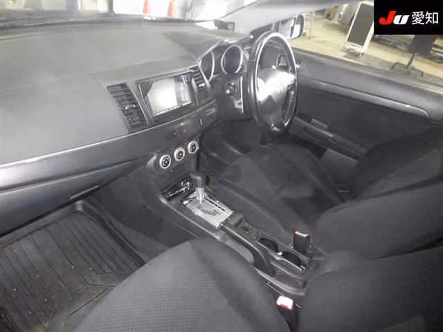 MITSUBISHI GALANT FORTIS
