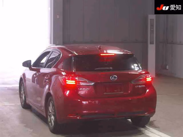 LEXUS CT200H