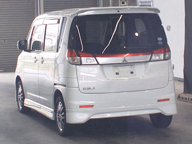 MITSUBISHI DELICA D:2