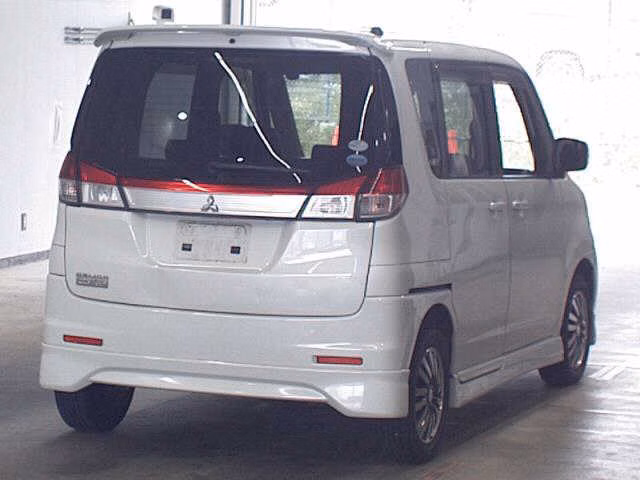 MITSUBISHI DELICA D:2